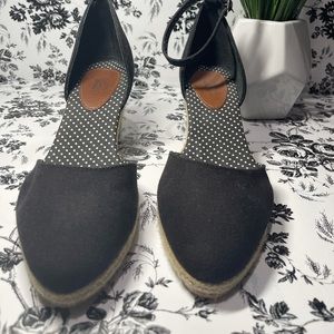 G.H. Bass & Co Espadrilles Wedges sz 10